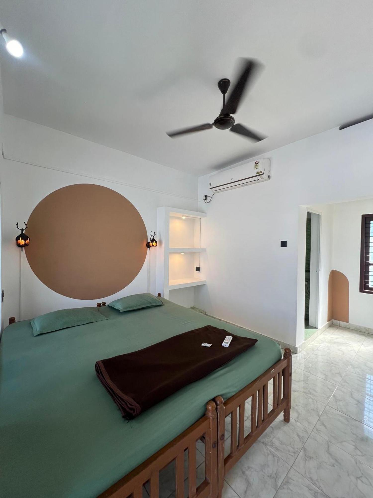 Happy Land Hotel Varkala Exterior photo